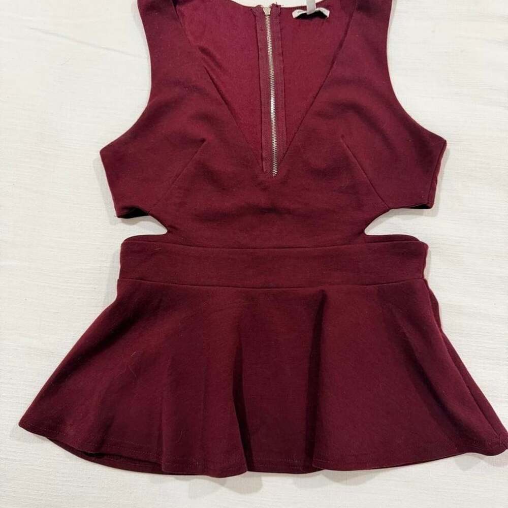 Charlotte Russe Burgundy Cutout Peplum Top S